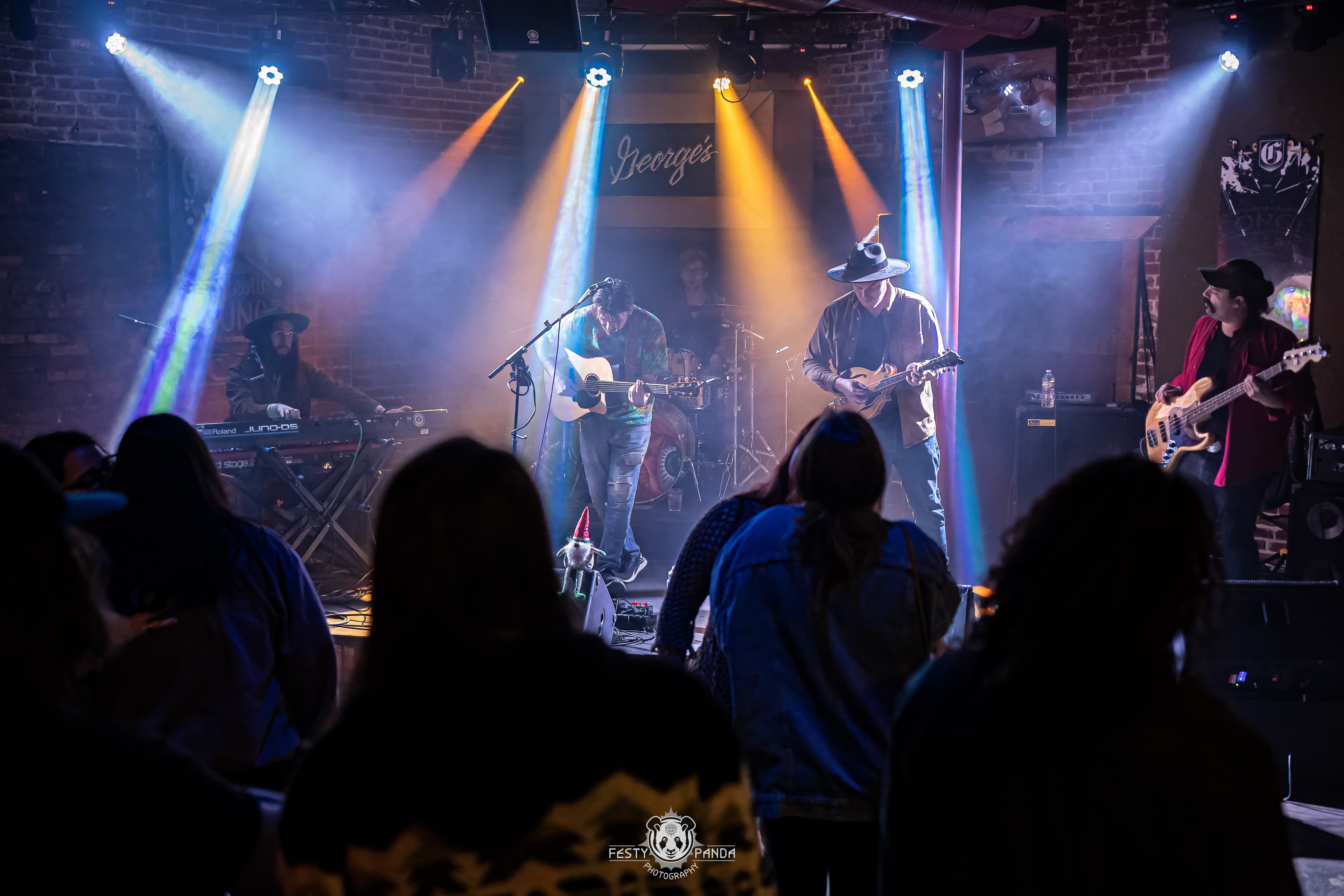 Atmospheric stage lighting at George's Majestic Lounge